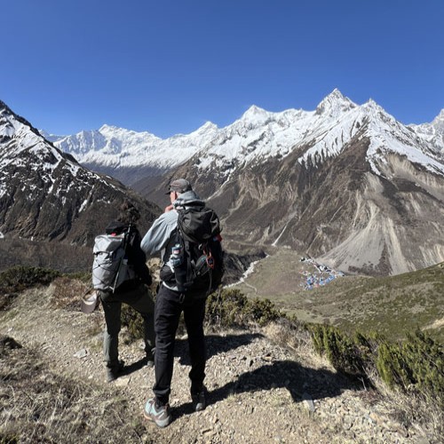 What is better itinerary for manaslu circuit trek
