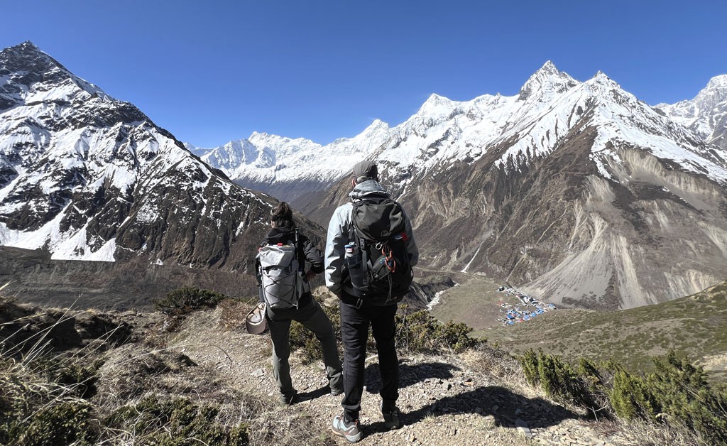 15 Days Manaslu Circuit Trek