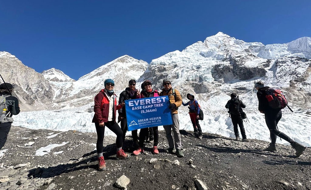 Everest base camp trekking