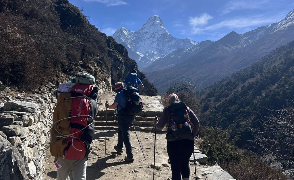 Ama Dablam Base Camp Trekking Trail