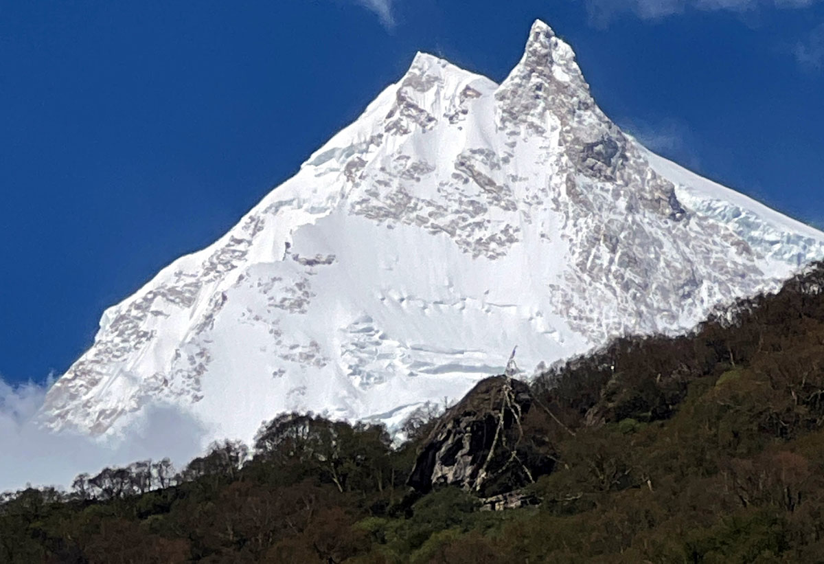 Manaslu trek in December