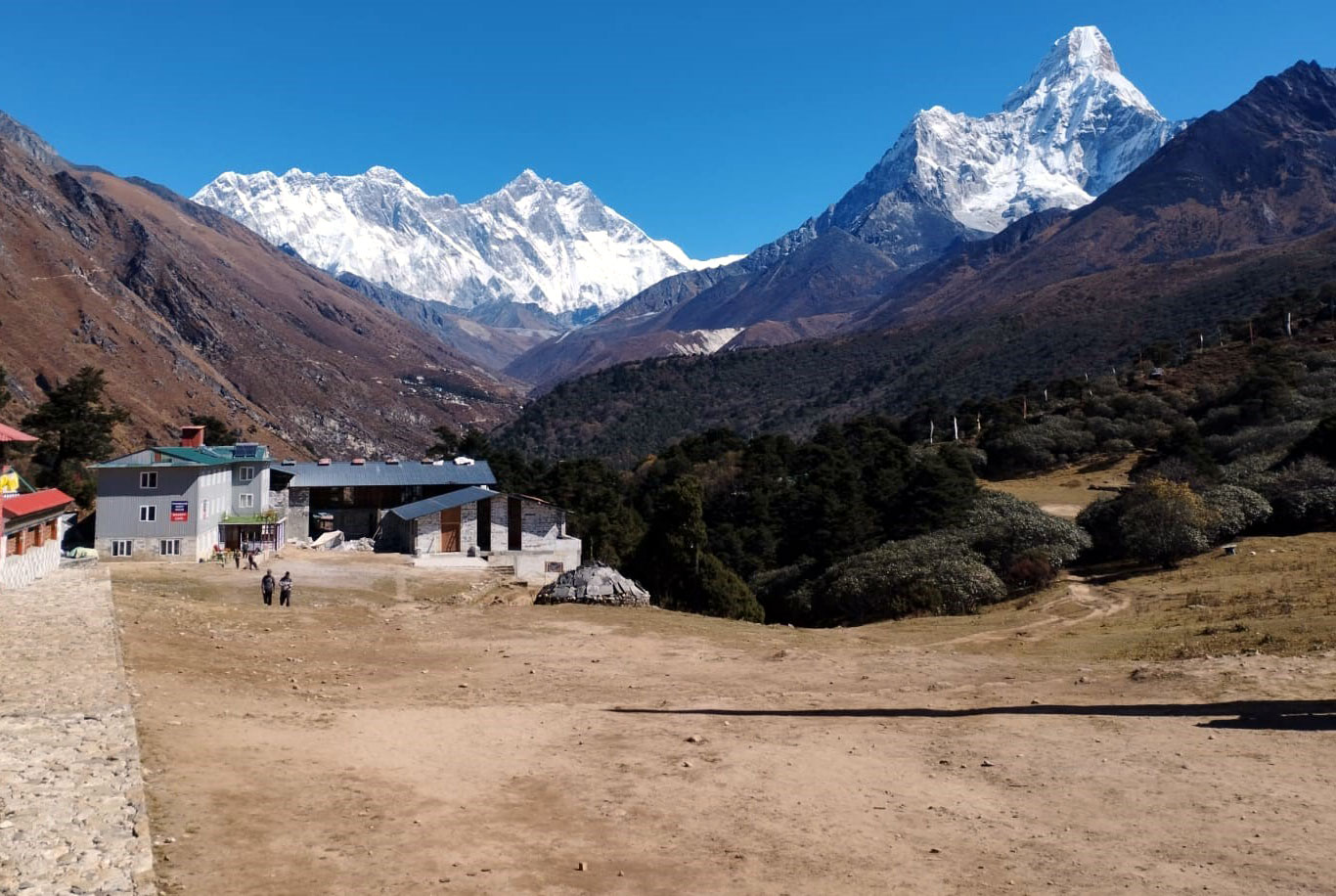 Tea house accommodation on Everest Base Camp group join trek