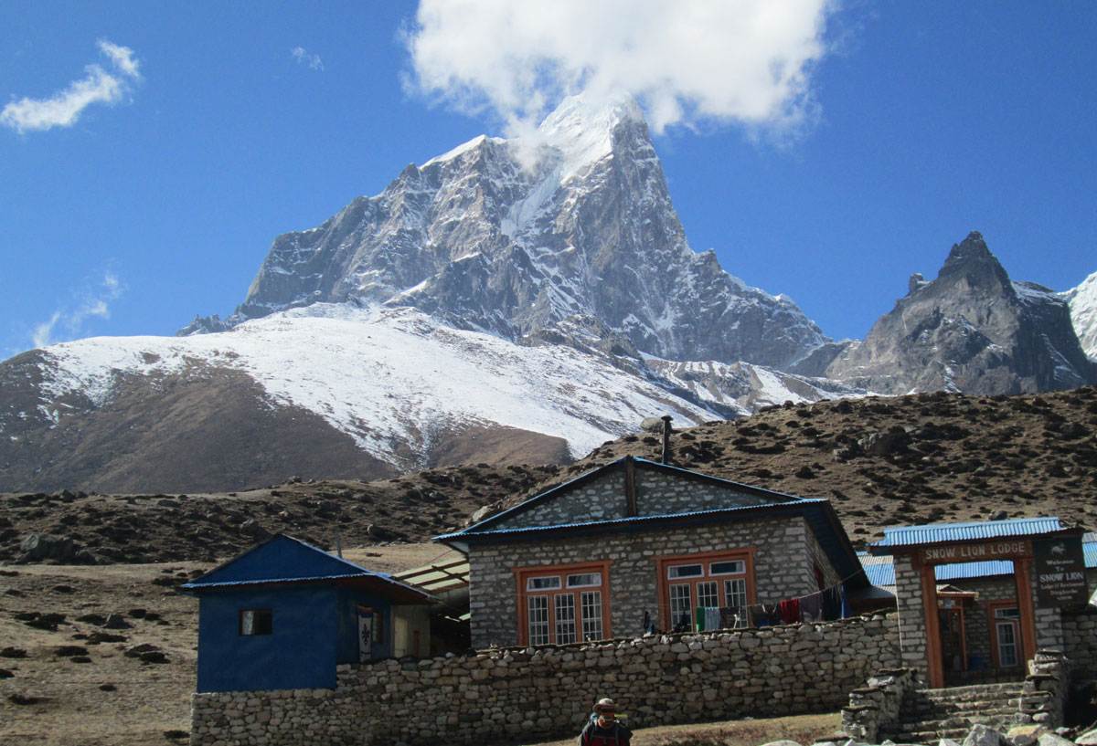 High-altitude tea house on the Everest Base Camp Trek