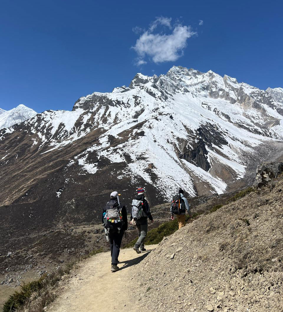 Clear autumn mountain view during Manaslu Circuit Trek