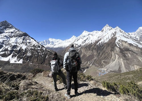 Manaslu Circuit Trek 15 Days