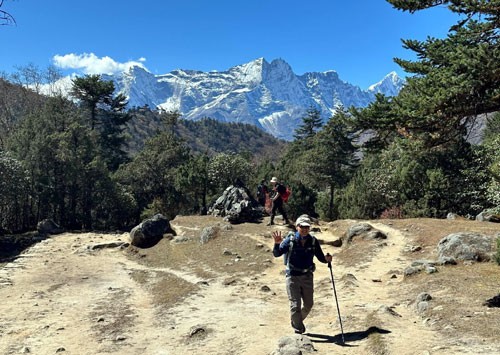 everest luxury lodge trek